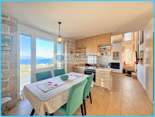 999360d873a64af79d681ac7f50b27a9-original