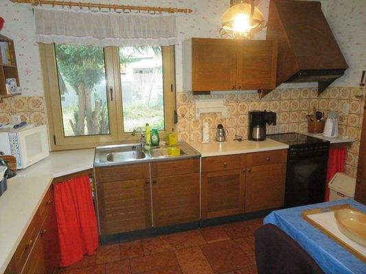 Erdgeschoss: Küche mit Fenster