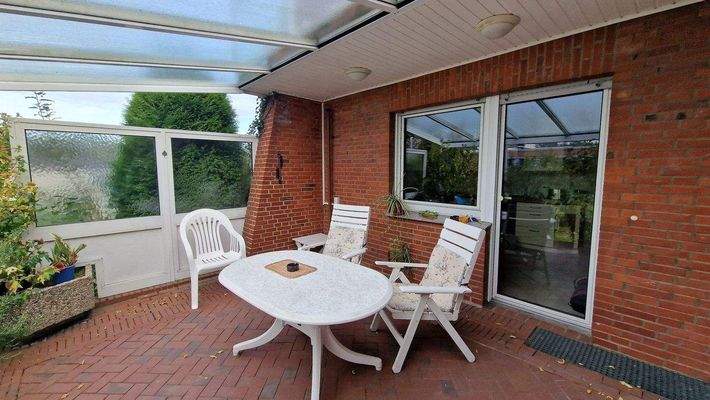 überdachte Terrasse