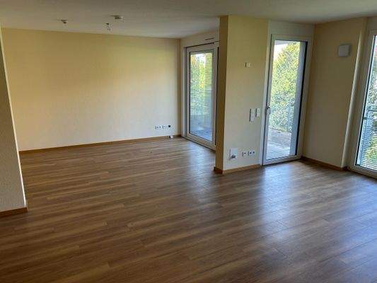 Wohnzimmer und mögliches 3. Zimmer