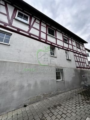 Hausansicht Einfahrt