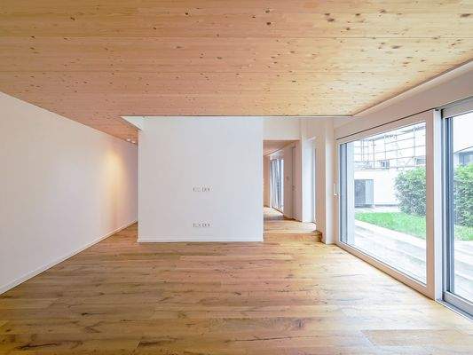 Wohnzimmer Ansicht 2