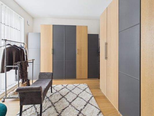 Ankleide-/Schlafzimmezimmer -1-