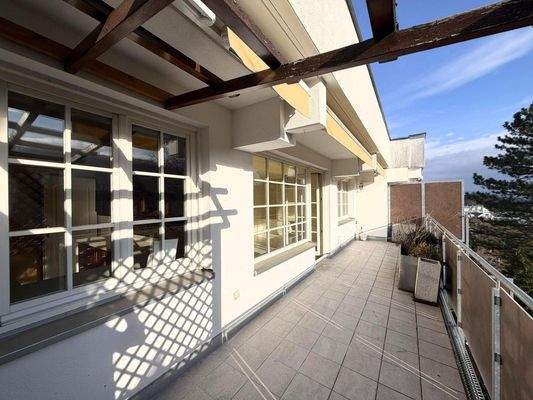 südseitige Terrasse