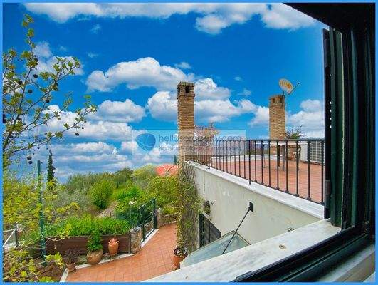 4d982c8e3698478d8cb808d791bbc158-original