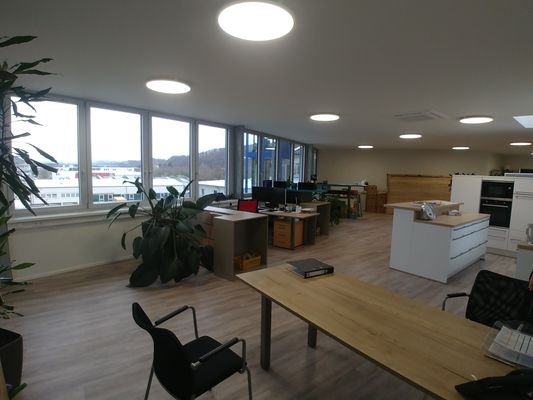Büro2_Großraum (3).jpg