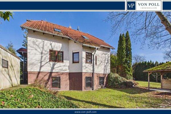 Hausansicht aus dem Garten