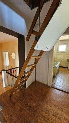 Ansichten Räume 2. OG (1).jpg