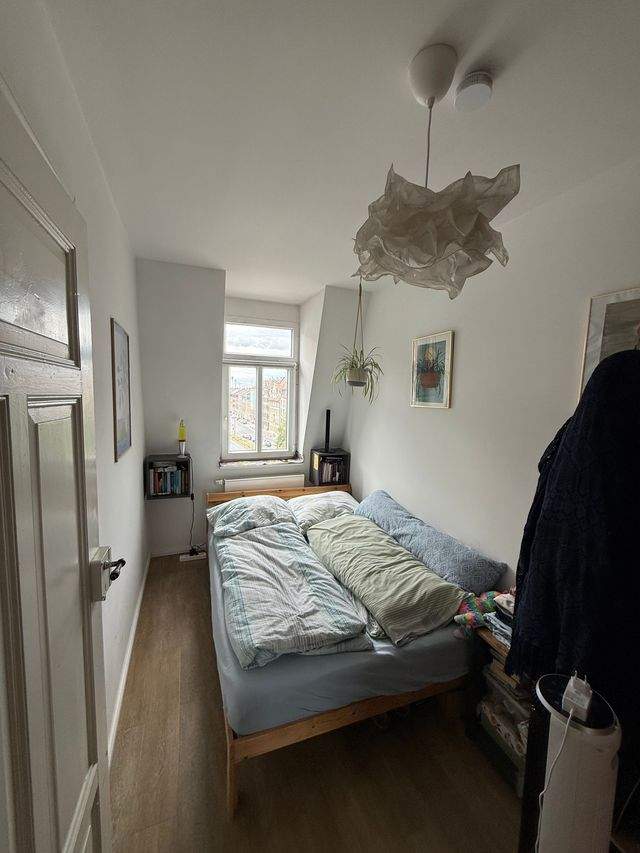 Helle Altbauwohnung mit klassischem Charme - Photo 4