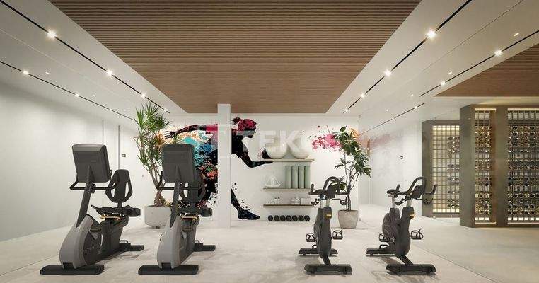 Apartments with Extensive Amenities and Pools Near Sea in Benalmádena