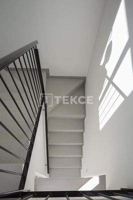 Townhouses with Unparalleled Golf Course Views in Murcia