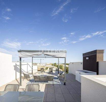 Contemporary Apartments with Communal Pool in Pilar de la Horadada
