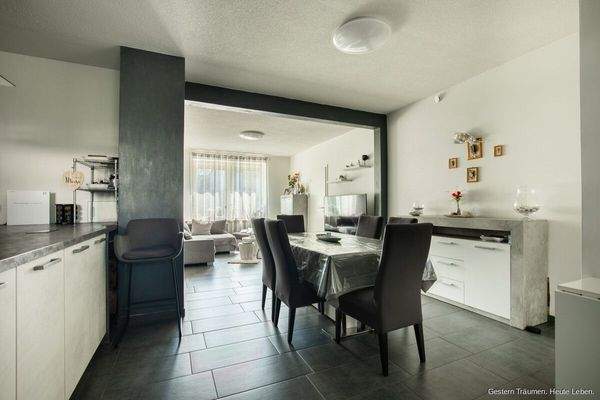 Wohn- und Esszimmer EG