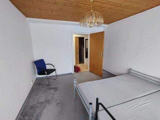 Wohnung im Dachgeschoss Zimmer 2