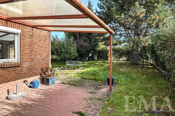 überdachter Freisitz