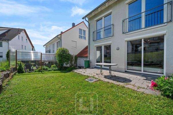 Gepflegter Gartenbereich