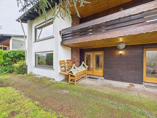 Zweifamilienhaus mit Weitblick in Neunkirchen