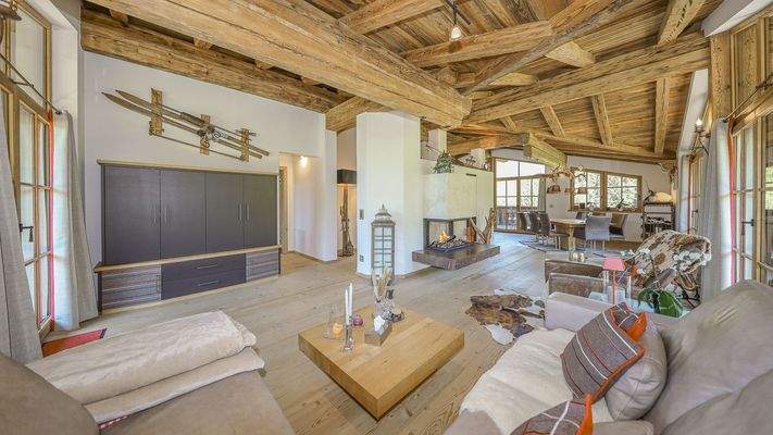 KITZIMMO-Luxusvilla mit Kaiserblick in Alleinlage kaufen - Immobilien Scheffau.