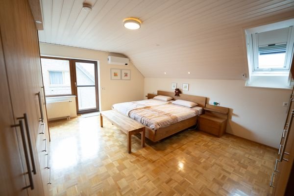 Schlafzimmer 1. OG