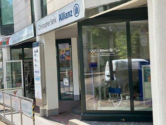 Eingangsbereich Ladenlokale