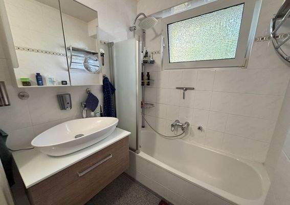 Bad Erdgeschoss Ansicht 2