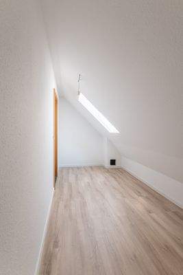 Abstellraum mit Fenster