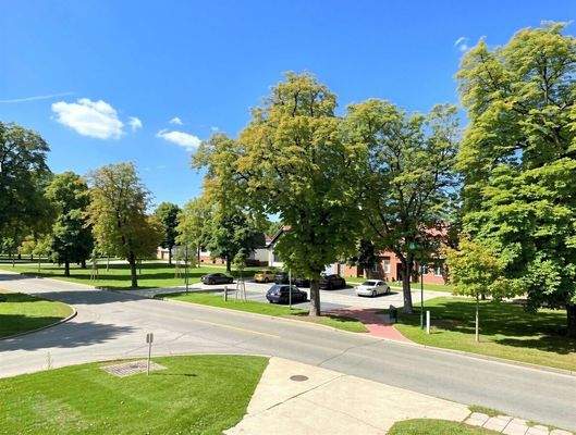 Blick vom Balkon - (KI generiert)