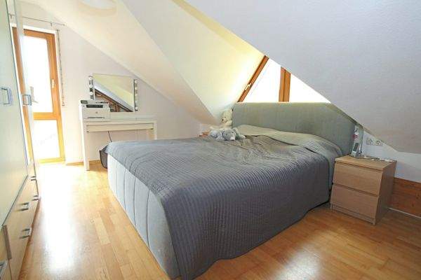 Kinderzimmer 1 DG Hauptwohneinheit