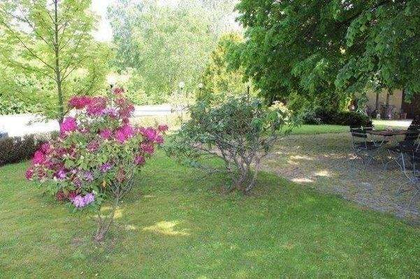 Garten hinter dem Hotel