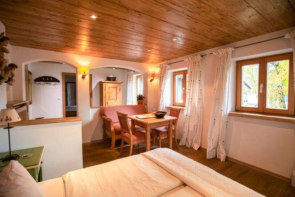 Familienzimmer-Nebenhaus-Sitzbereich