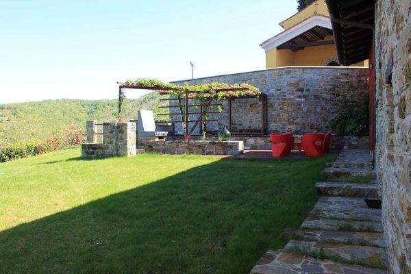 Rustikales Landhaus in Panoramalage im Herzen des Collio