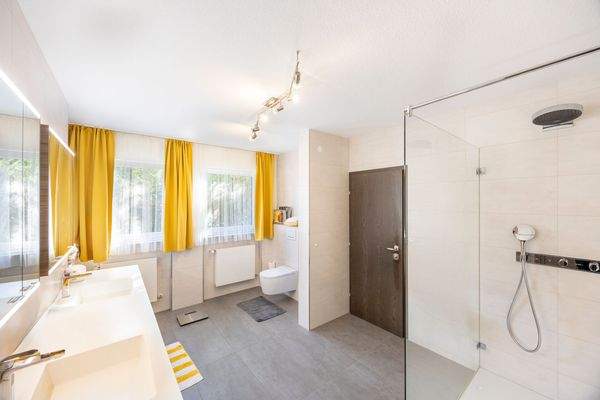 OG - Elternbadezimmer