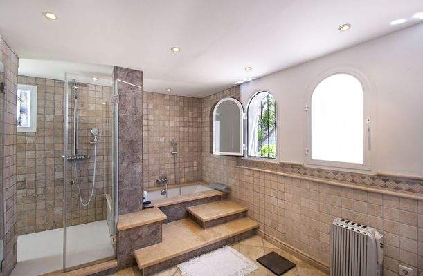 Photo: Villa in Nueva Andalucia