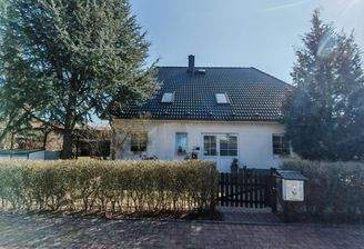 Frontansicht Haus
