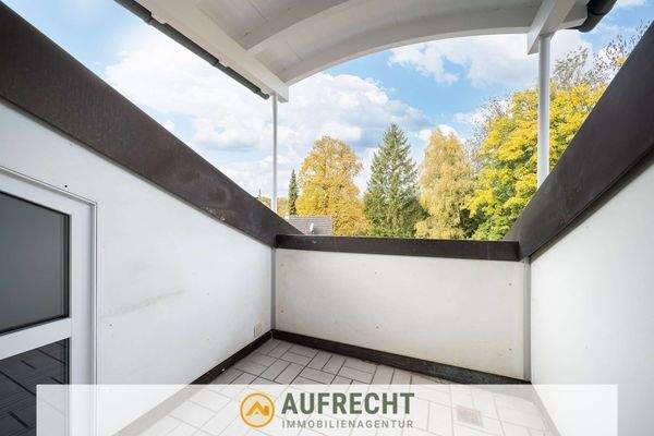 sonnige Loggia in West-Ausrichtung