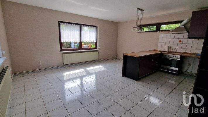 WG 3 Wohnzimmer mit Küche