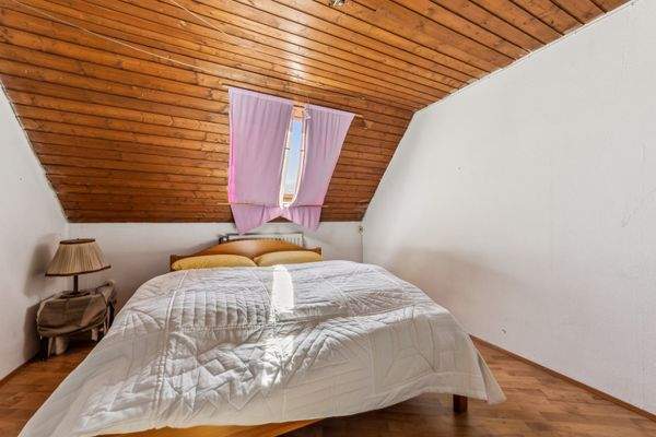 Schlafzimmer 2 im OG