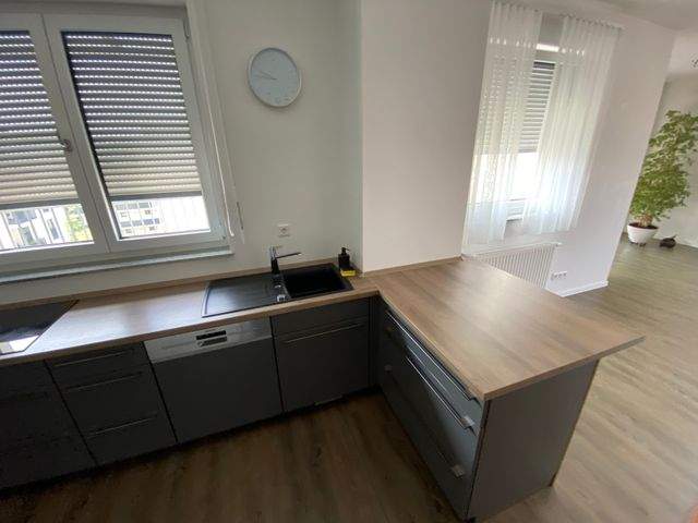 Stilvoll wohnen: Hochwertige 4-Zimmer-Dachgeschosswohnung - Photo 5