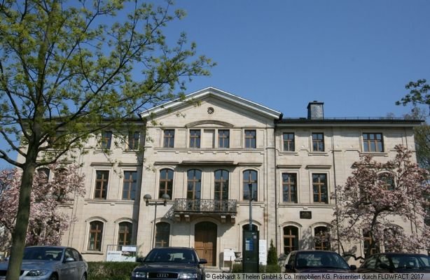 Das Bürogebäude