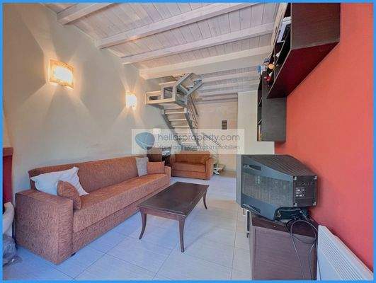 f856b2dd1e1e435784e0d2e1f01f683c-original