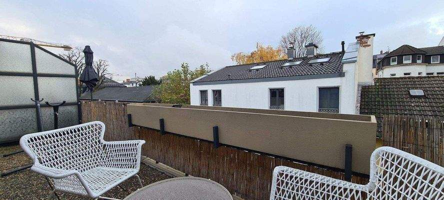 8 Der Balkon (1).jpg