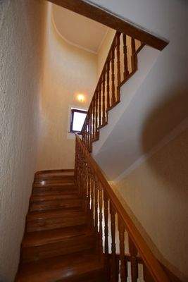 Treppenhaus zum Dachgeschoss