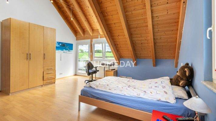 1. OG Kinderzimmer 1 1