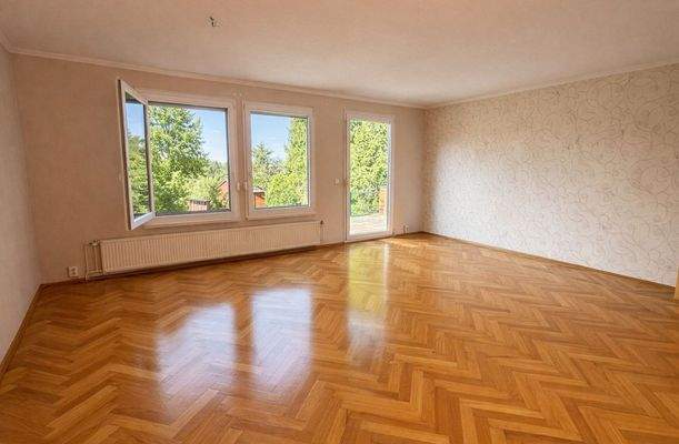 Wohnzimmer (KI optimiert)