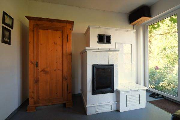 Kamin im offenen Wohn-/Essbereich