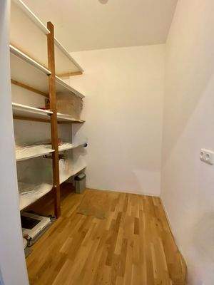 Dachbodenraum innerhalb der Wohnung