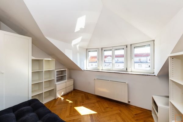 Schlafzimmer_straßenseitig
