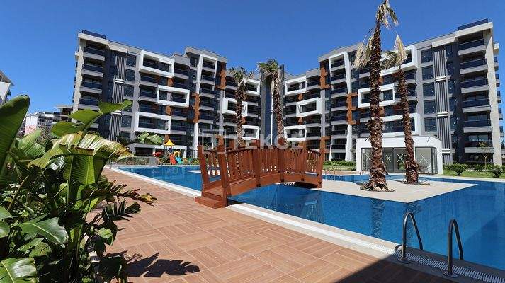 Elegant Apartments in a 2-Block Complex in Antalya Aksu Altıntaş