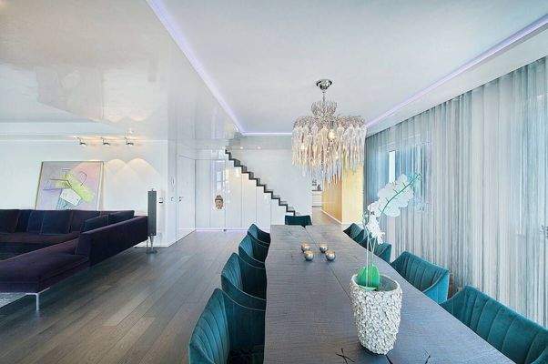 Wohzimmer/ Essbereich