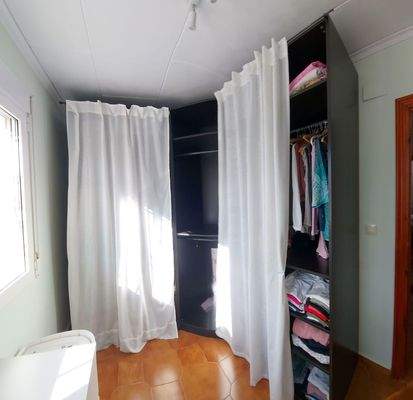 Schlafzimmer 3 z.Zt. Ankleide